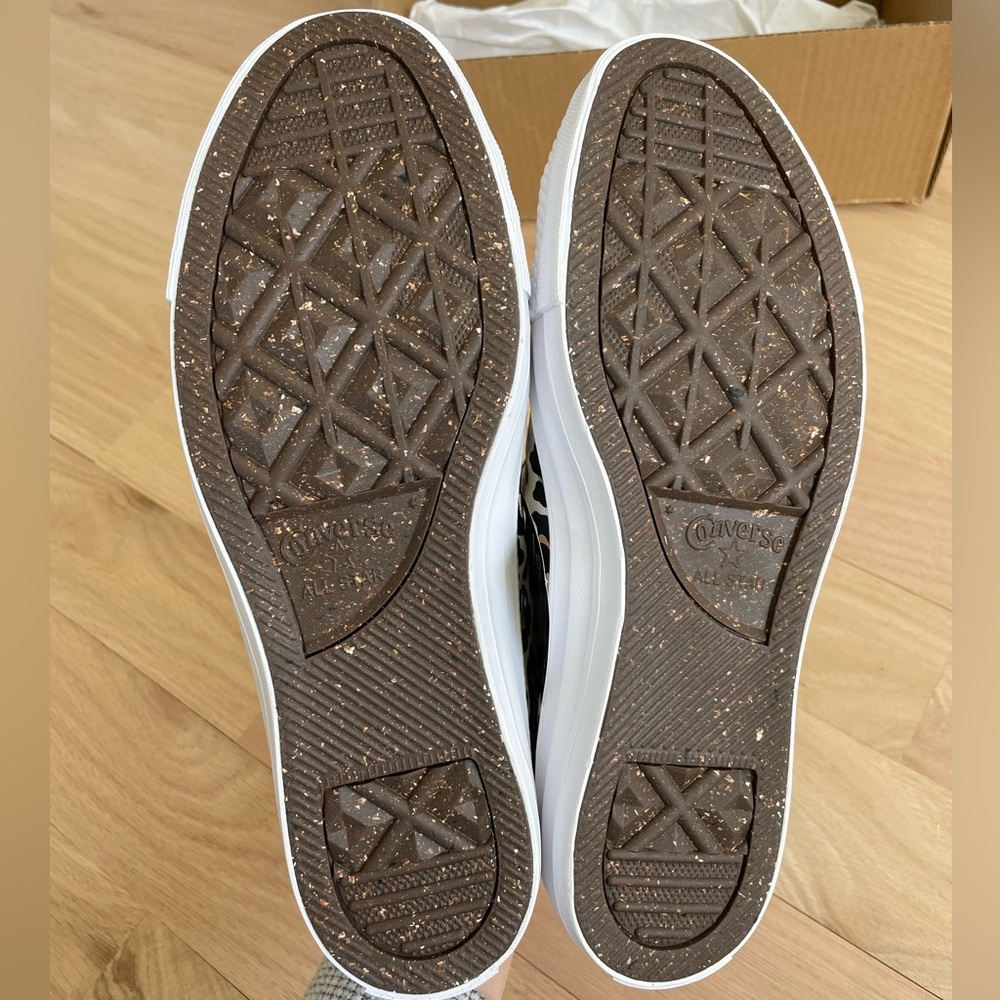 NWT Custom Converse Chuck Taylor Leopard Print Low Top Sneakers, W/9.5 M/7.5 - Picture 5 of 9
